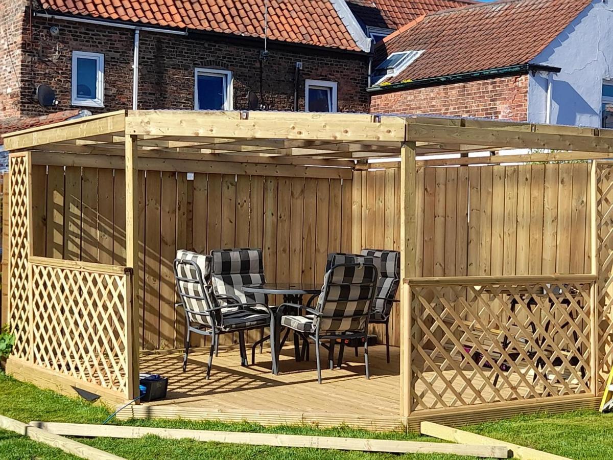 Travellers Rest * Beverley